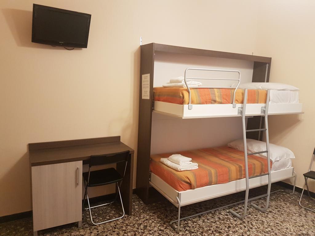Hotel Le Tre Stazioni Genova Kültér fotó