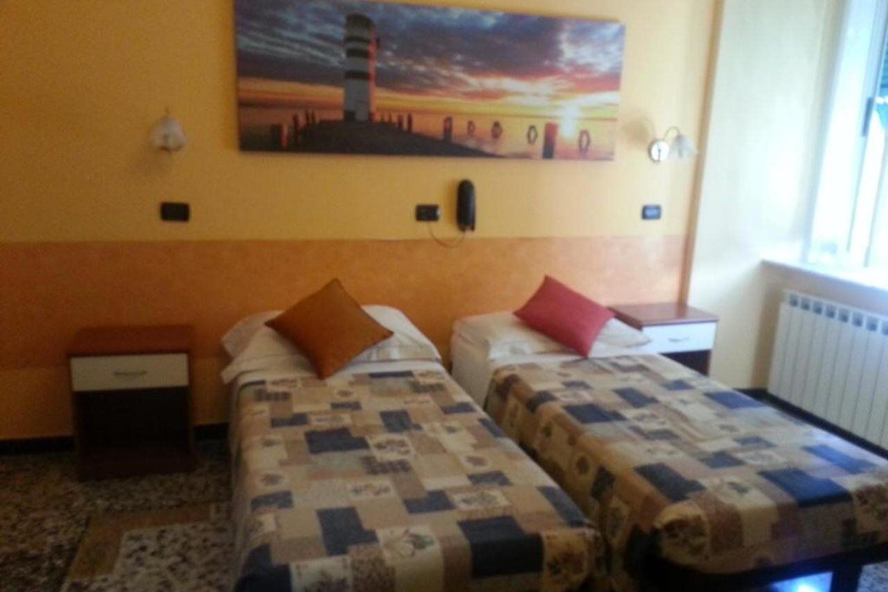 Hotel Le Tre Stazioni Genova Kültér fotó